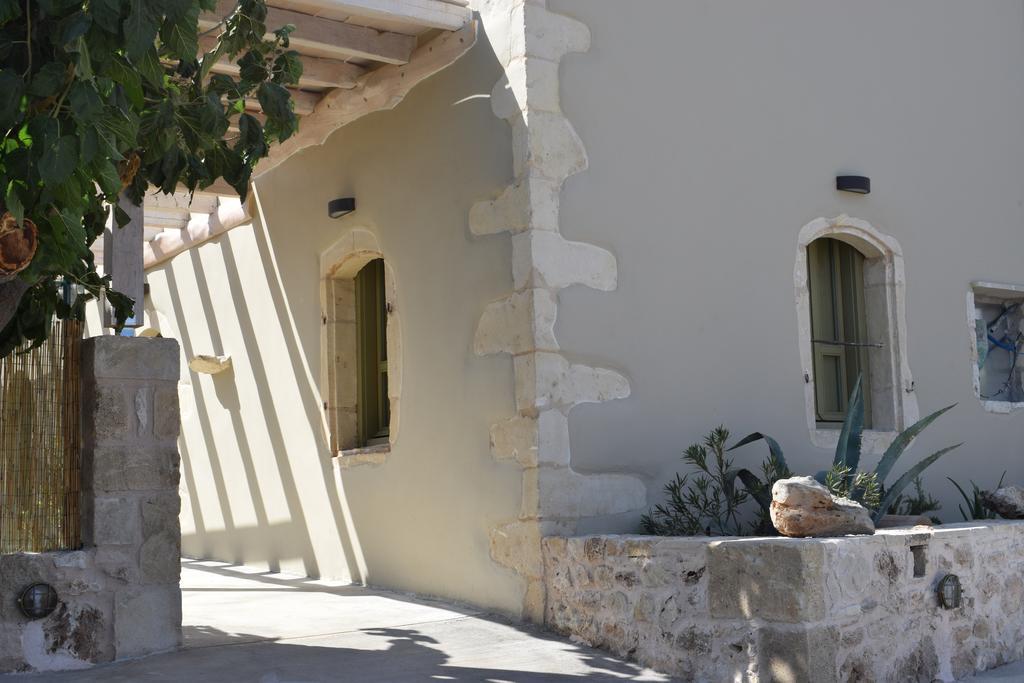 Traditional Stonebuilt Villa Leonanto, Only 5 Km From A Sandy Beach Kastellos Bagian luar foto