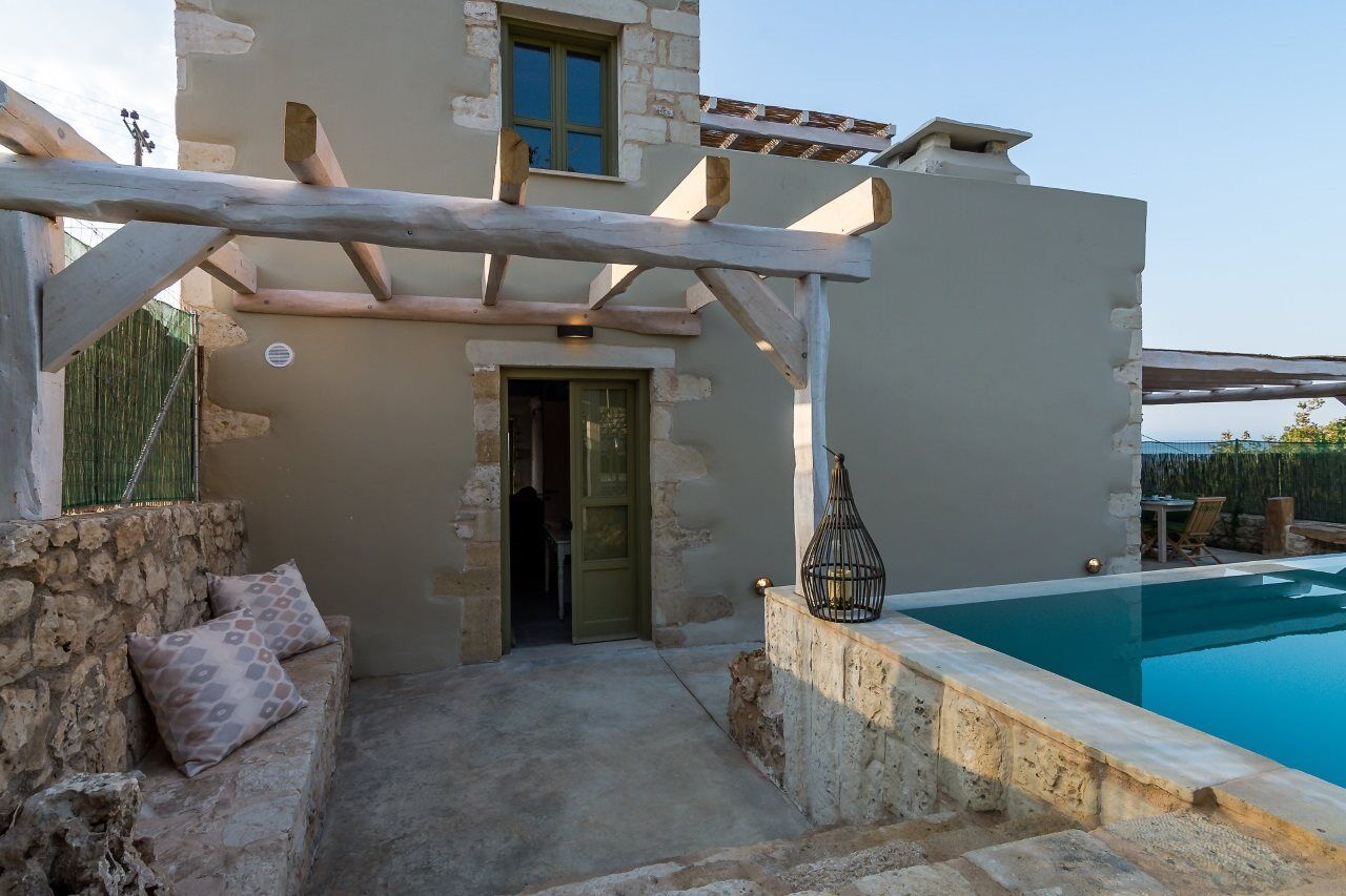 Traditional Stonebuilt Villa Leonanto, Only 5 Km From A Sandy Beach Kastellos Bagian luar foto