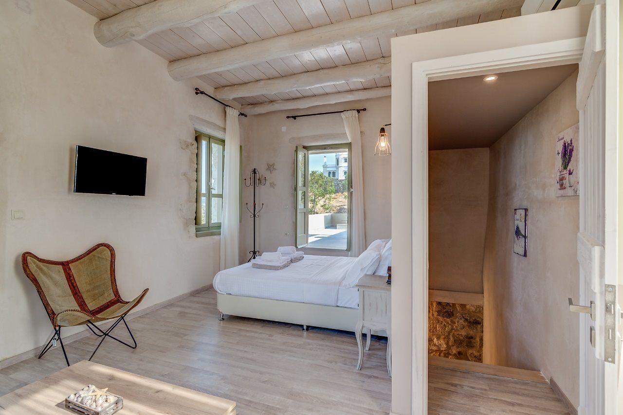 Traditional Stonebuilt Villa Leonanto, Only 5 Km From A Sandy Beach Kastellos Bagian luar foto