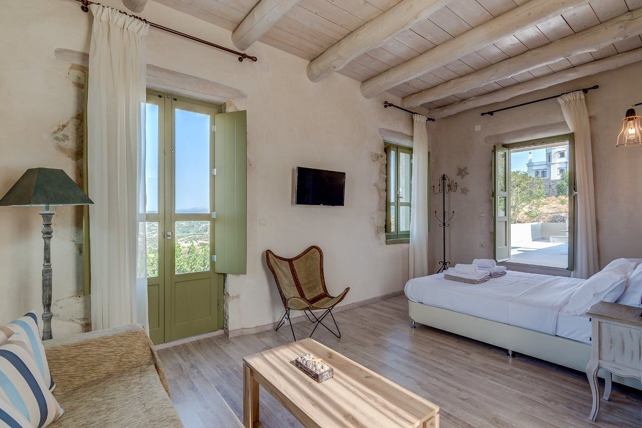 Traditional Stonebuilt Villa Leonanto, Only 5 Km From A Sandy Beach Kastellos Bagian luar foto